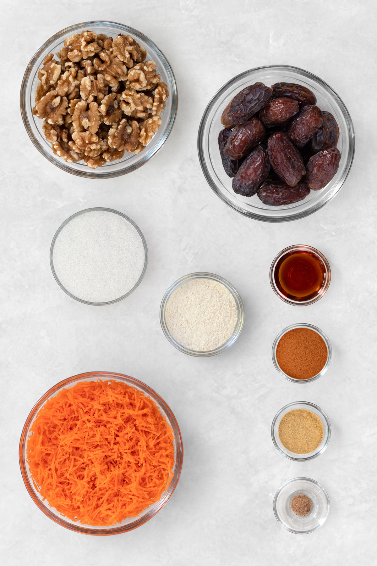raw carrot cake crust ingredients