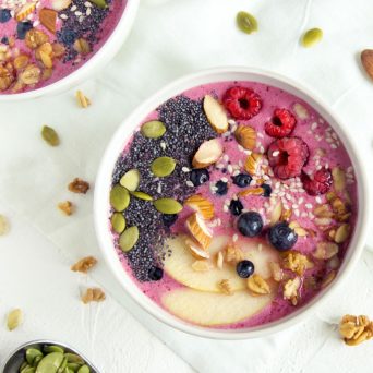 acai berry bowl - vegan, paleo, raw
