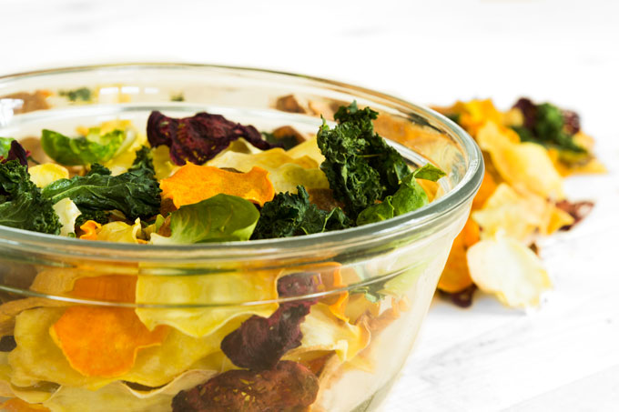 baked veggie chips from leafy greens and root vegetables