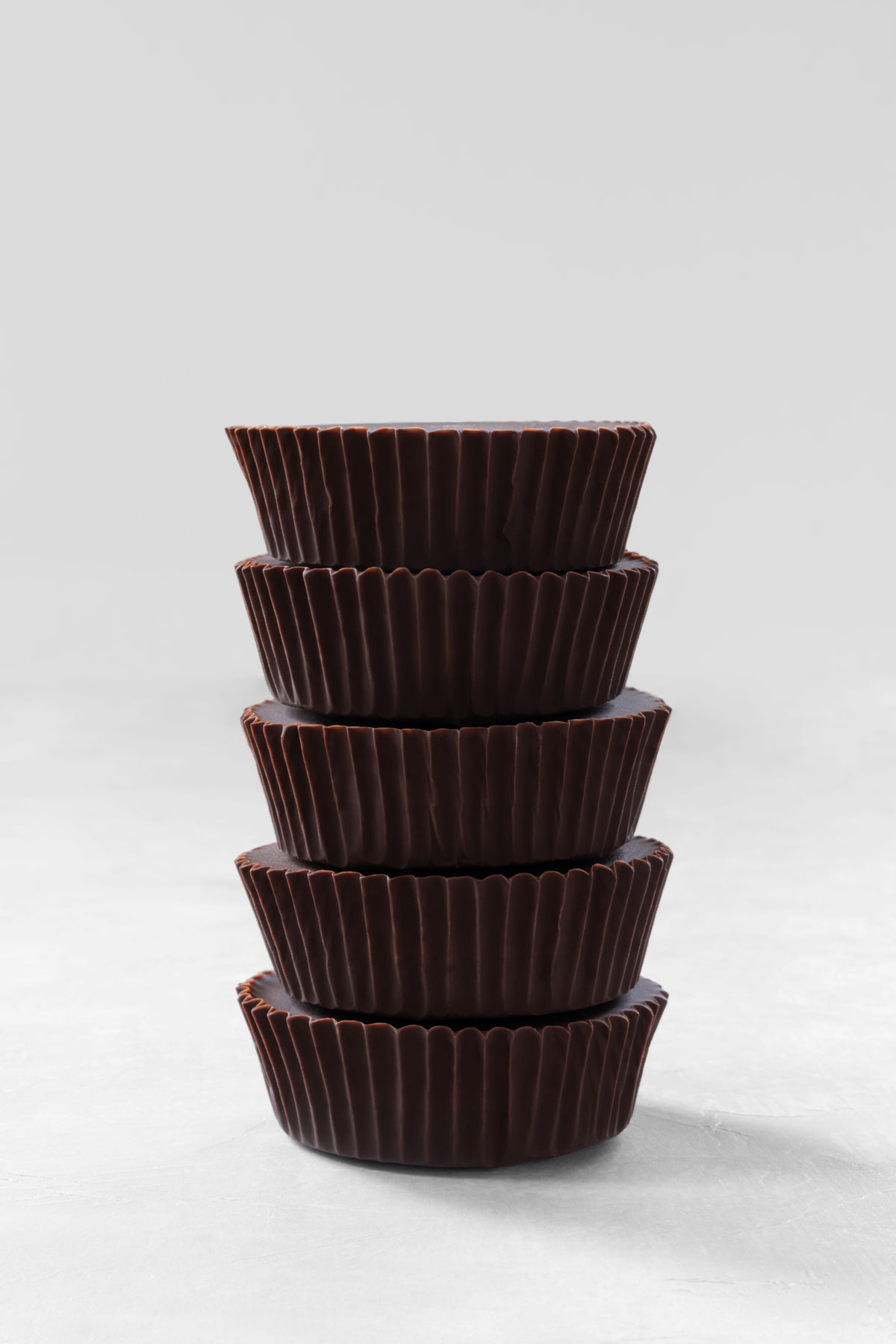 dark chocolate almond butter cups