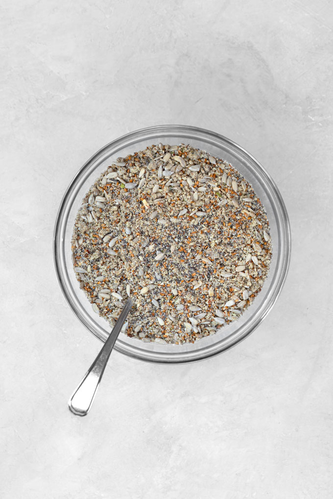 how to make nut and seed crackers