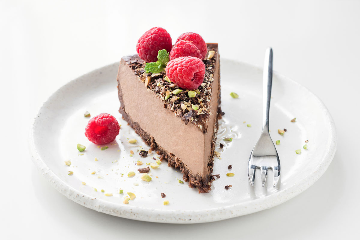 raw chocolate cheesecake