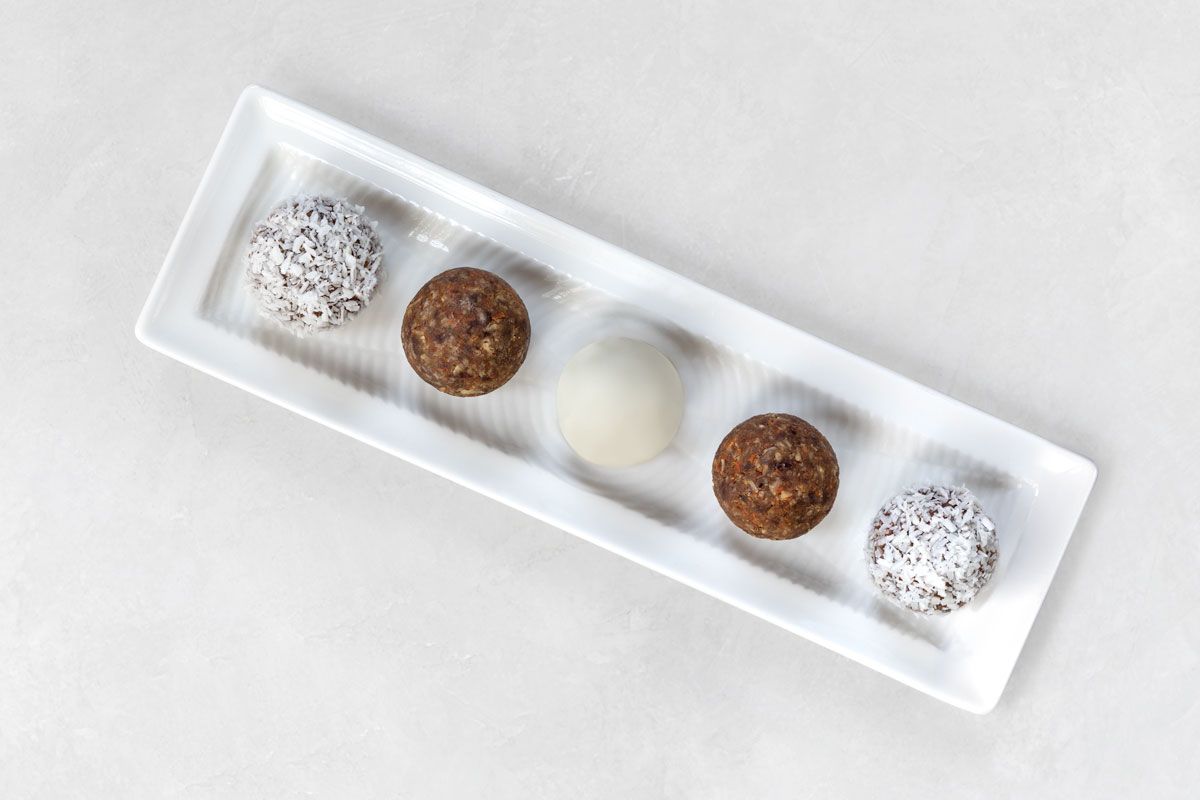 carrot cake energy balls