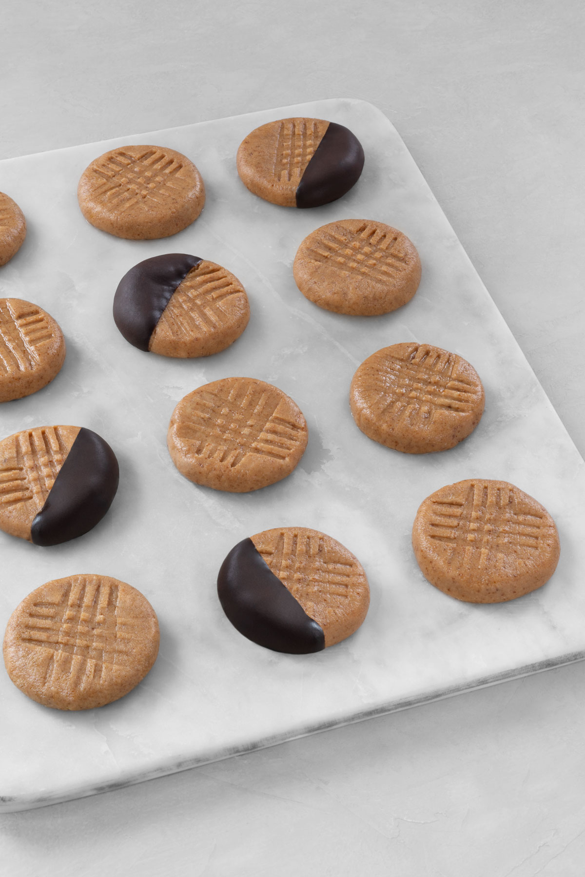 no-bake cookies with peanut butter