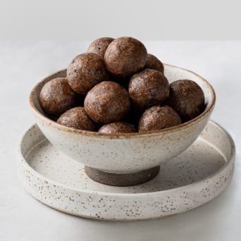 peanut butter protein bites