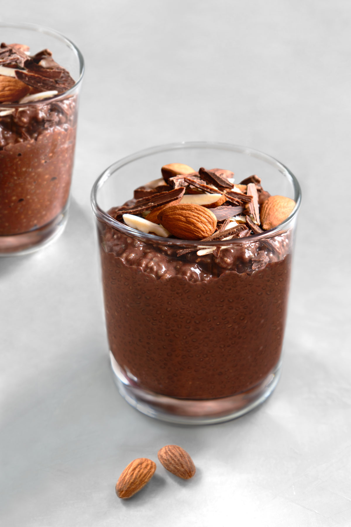 chocolate chia seed pudding